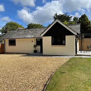  Apartment Springfield - Adorable New Forest 1-bedroom United Kingdom